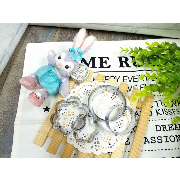 8709S 不鏽鋼花圓餅乾模 (大中小)