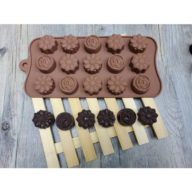 2046 綜合花朵巧克力模