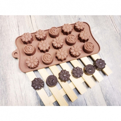 2046 綜合花朵巧克力模