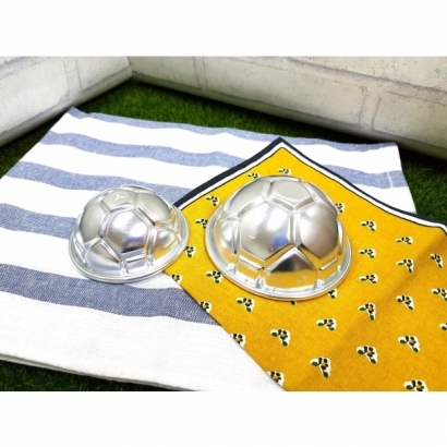 3803M 10CM足球烤模(中)