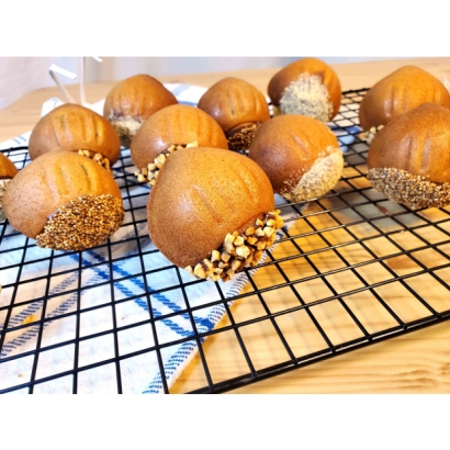 G7181 金不沾 栗子六連烤模 G7181 金不沾 栗子六連烤模